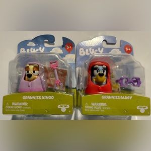 Original Bluey figures new-
